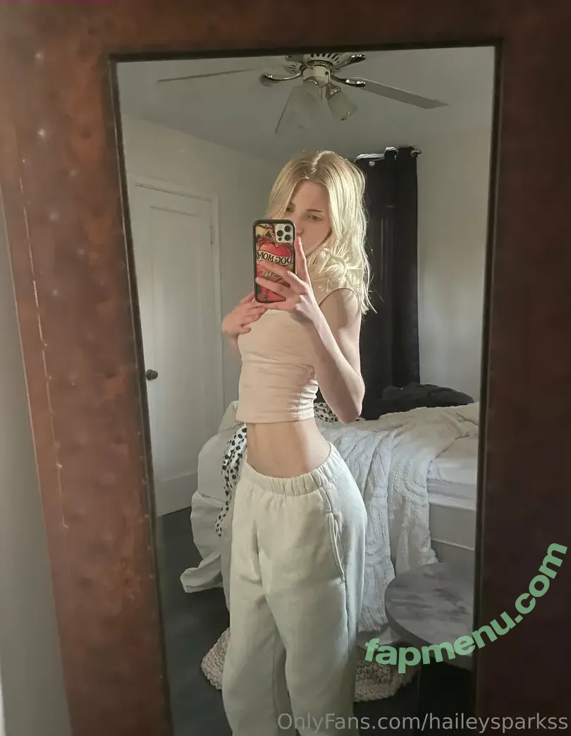 haileysparkss nude photo #0003 (haileysparksss)