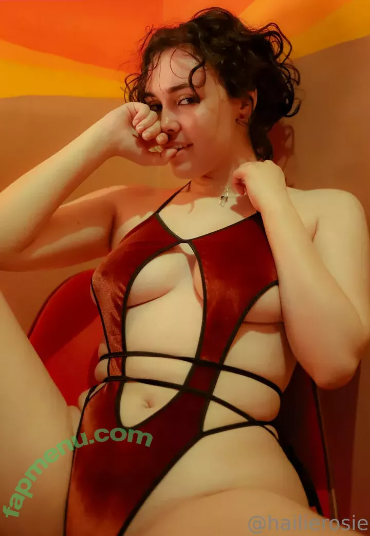 hailierosie nude photo #0040 (hailierosie)
