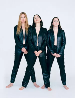 Haim Sisters / haimtheband nude photo #0046