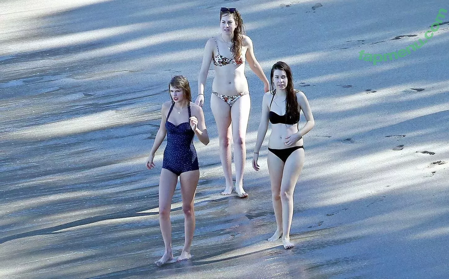 Haim Sisters nude photo #0021 (haimtheband)