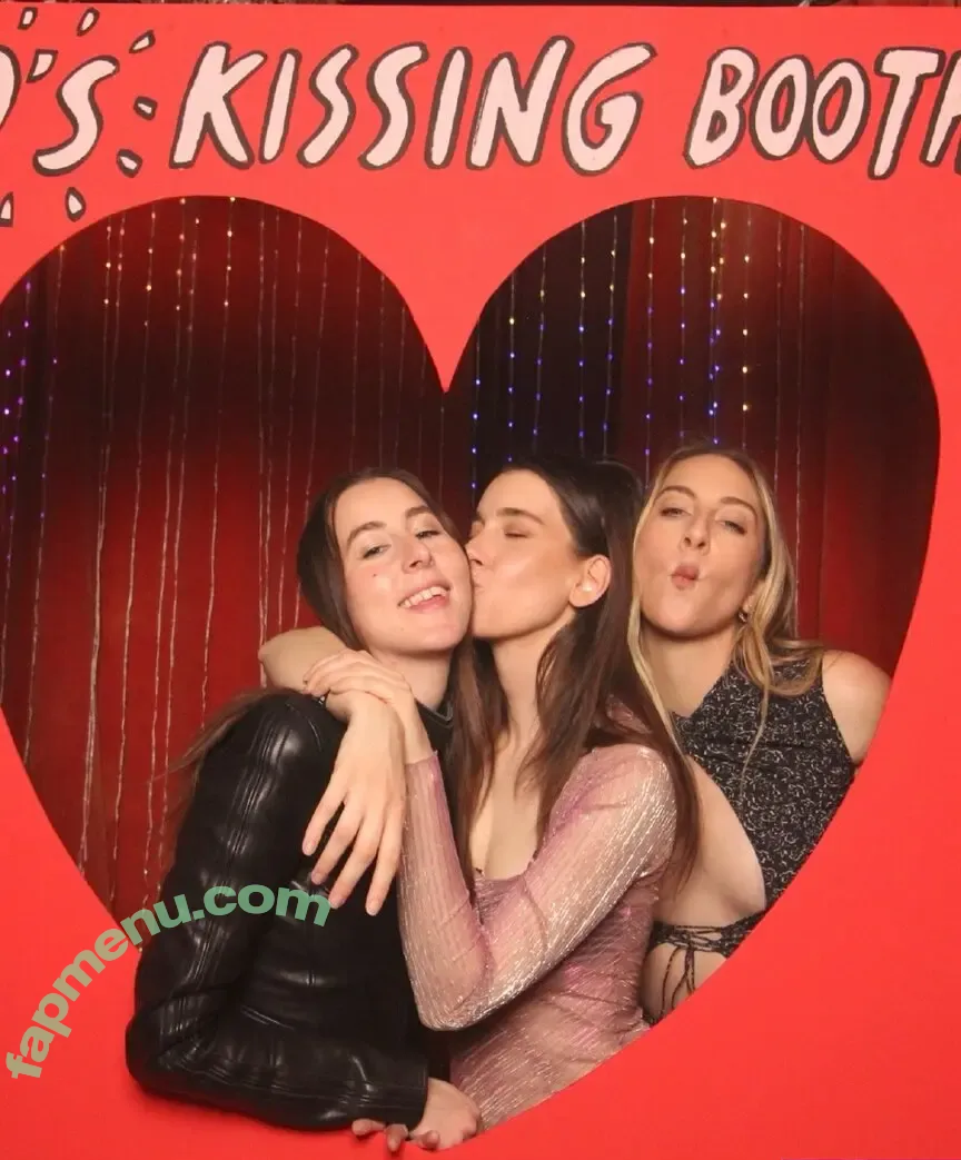 Haim Sisters nude photo #0172 (haimtheband)
