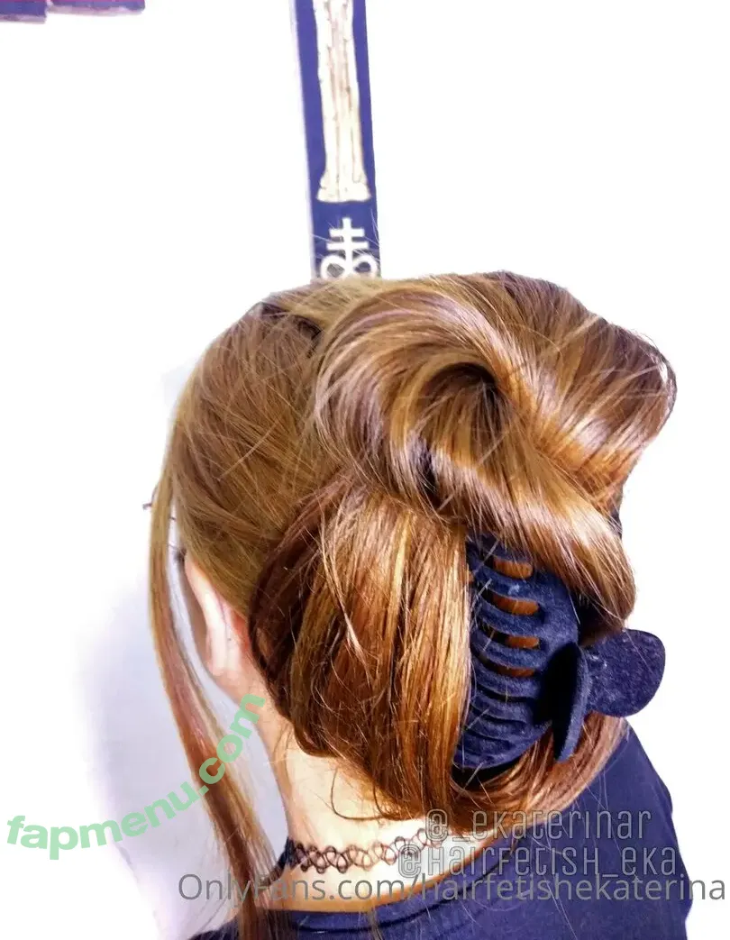 hairfetishekaterina nude photo #0011 (longhairekaterina)