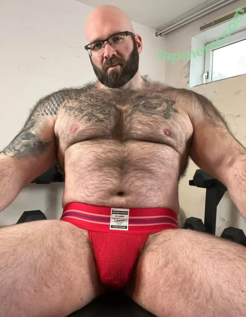 hairy_musclebear nude photo #0088 (hairy_musclebear)