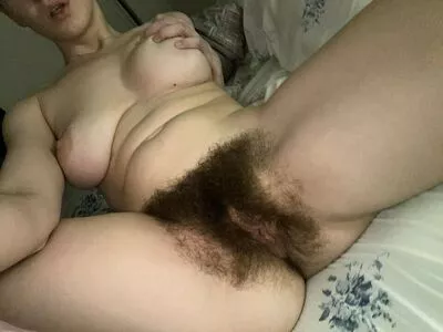 Hairy Women / HairyFairy420 / ig_naturals / pearlygirly06 nude photo #3812