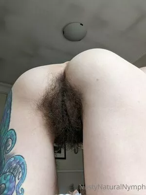 Hairy Women / HairyFairy420 / ig_naturals / pearlygirly06 nude photo #5187