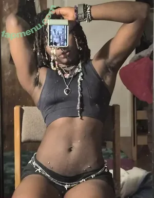 Hairy Women / HairyFairy420 / ig_naturals / pearlygirly06 nude photo #5765