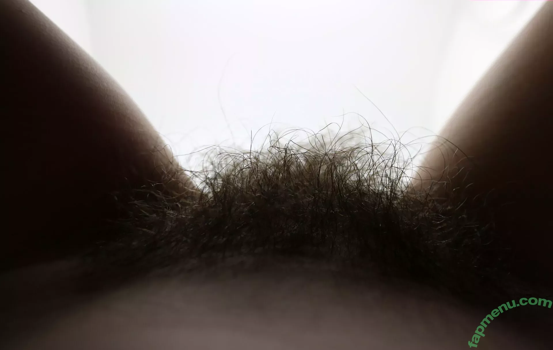 Hairy Women nude photo #5057 (HairyFairy420 / ig_naturals / pearlygirly06)