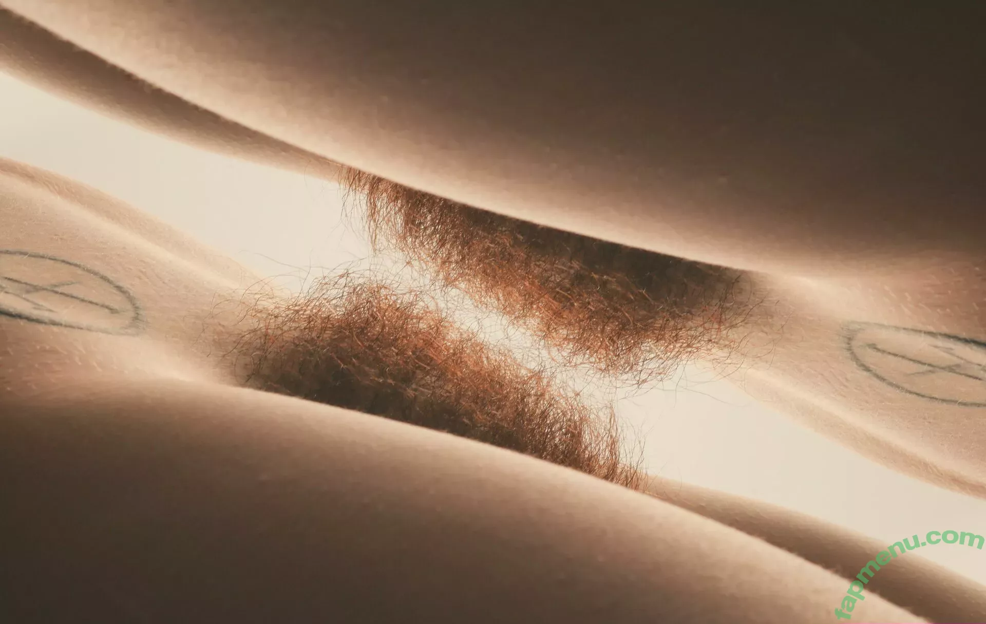 Hairy Women nude photo #5058 (HairyFairy420 / ig_naturals / pearlygirly06)