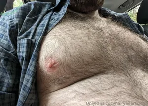 hairybearsize15 / 315lbdaddybear nude photo #0025