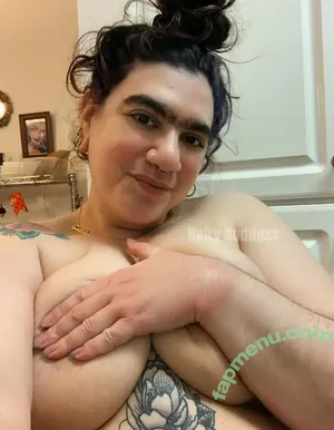 nude photo #0001