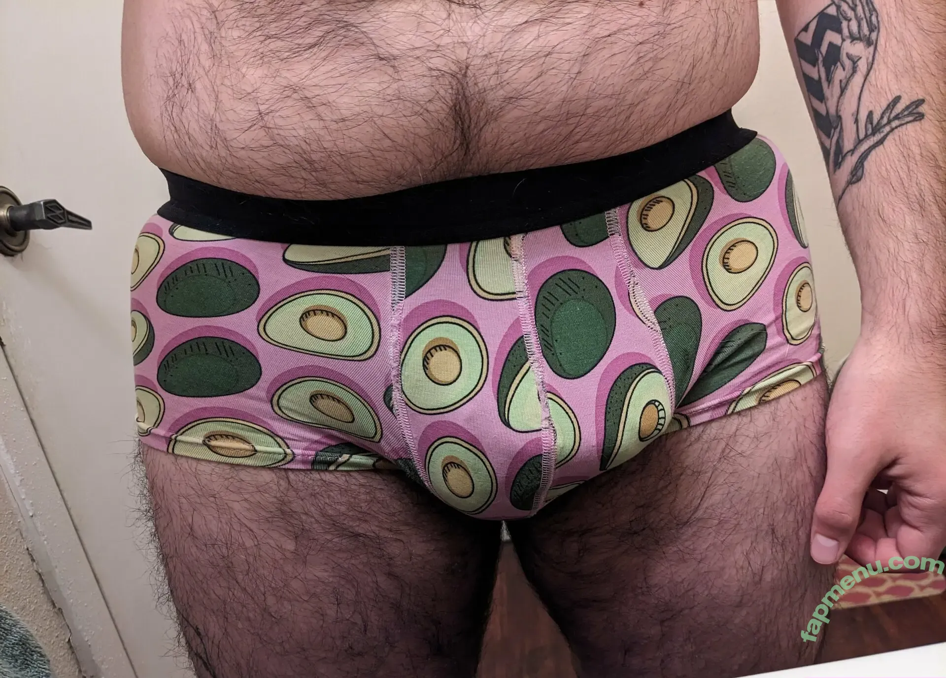 hairynbeefy303 nude photo #0082 (_beebreezy_)