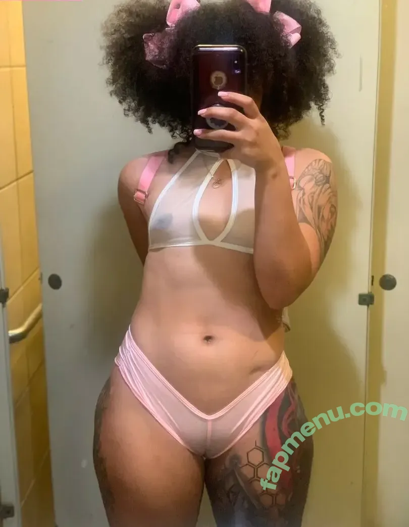 Haku MuRae nude photo #0008 (iammurae)