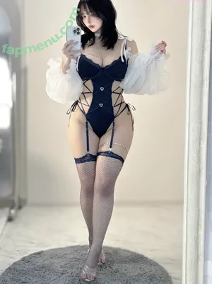 hal.h.l / hal_h_l nude photo #0326