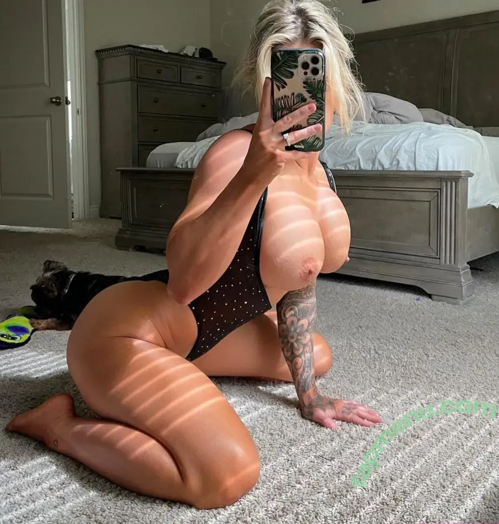 haley arnold nude photo #0003 (_haleyarnold_)