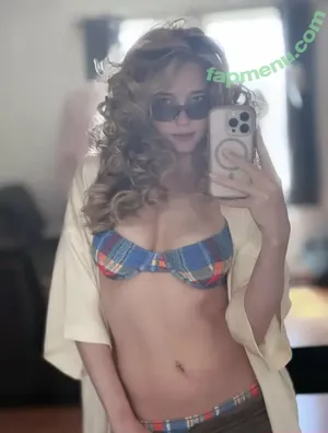 Haley Bennett / halolorraine / tshaileybennett nude photo #0180