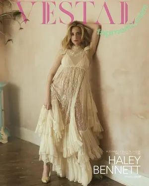 Haley Bennett / halolorraine / tshaileybennett nude photo #0207