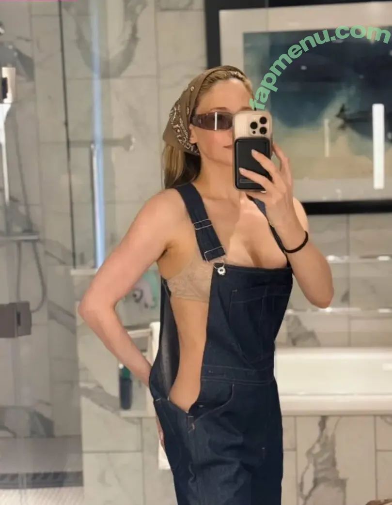 Haley Bennett nude photo #0177 (halolorraine / tshaileybennett)