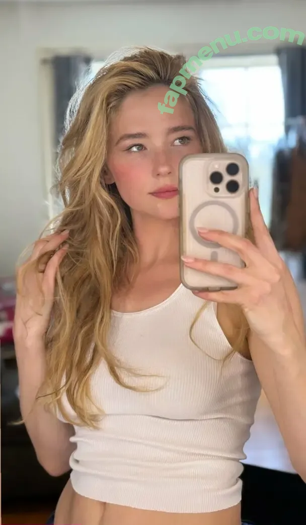 Haley Bennett nude photo #0190 (halolorraine / tshaileybennett)