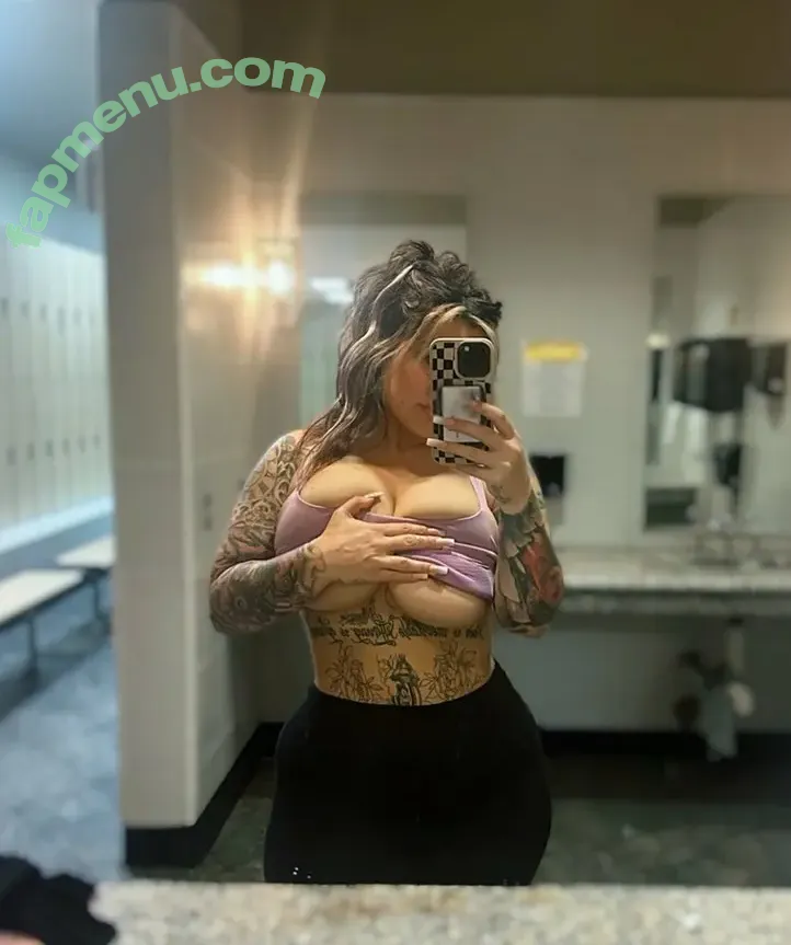 Haley Chaos nude photo #0014 (chaos.cosmetics.co / haleychaos)