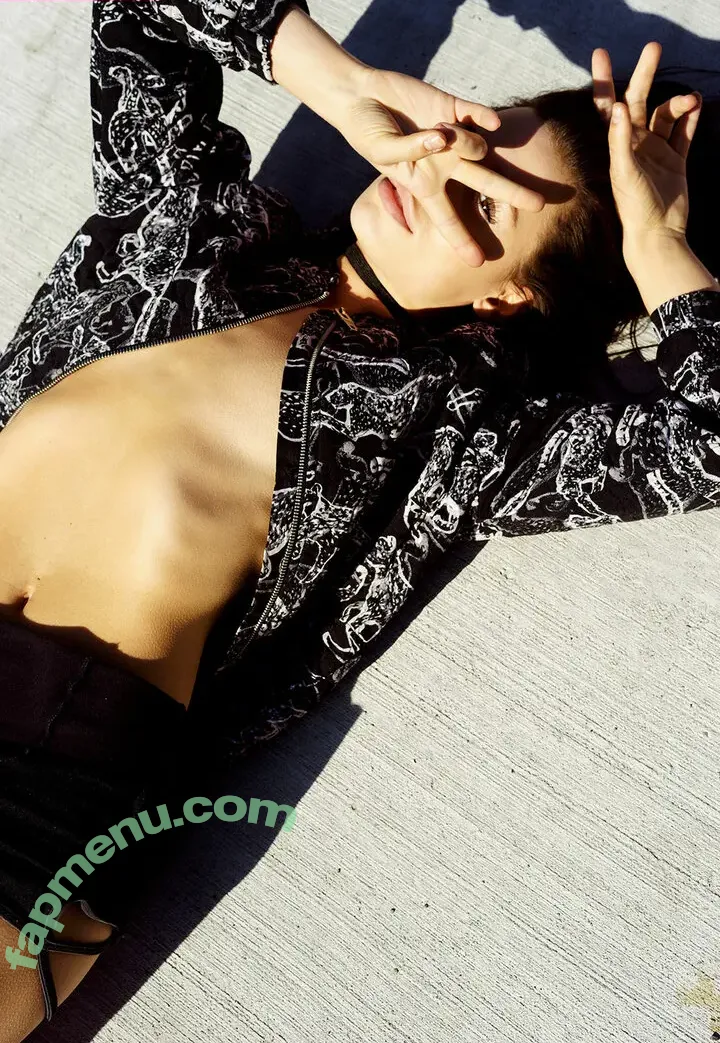 Haley Leach nude photo #0001 (Haleycatharine)