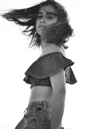 Haley Lu Richardson / haleyluhoo nude photo #0034