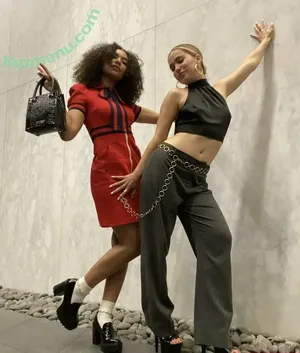 Haley Lu Richardson / haleyluhoo nude photo #0522