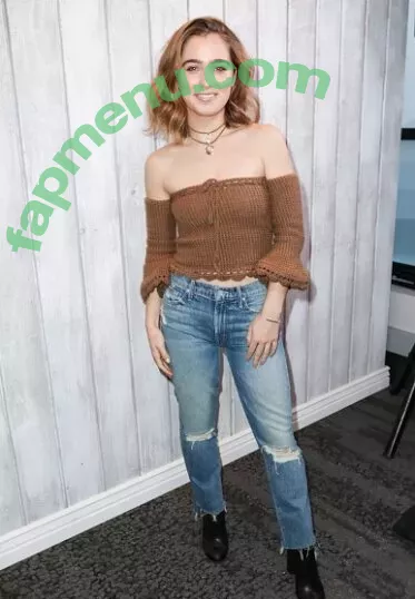 Haley Lu Richardson nude photo #0087 (haleyluhoo)