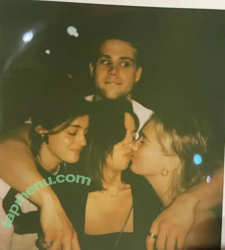 Haley Lu Richardson nude photo #0524 (haleyluhoo)