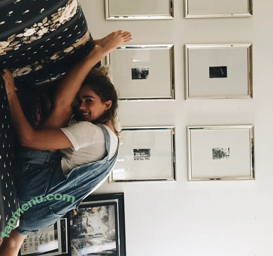 Haley Lu Richardson nude photo #0614 (haleyluhoo)