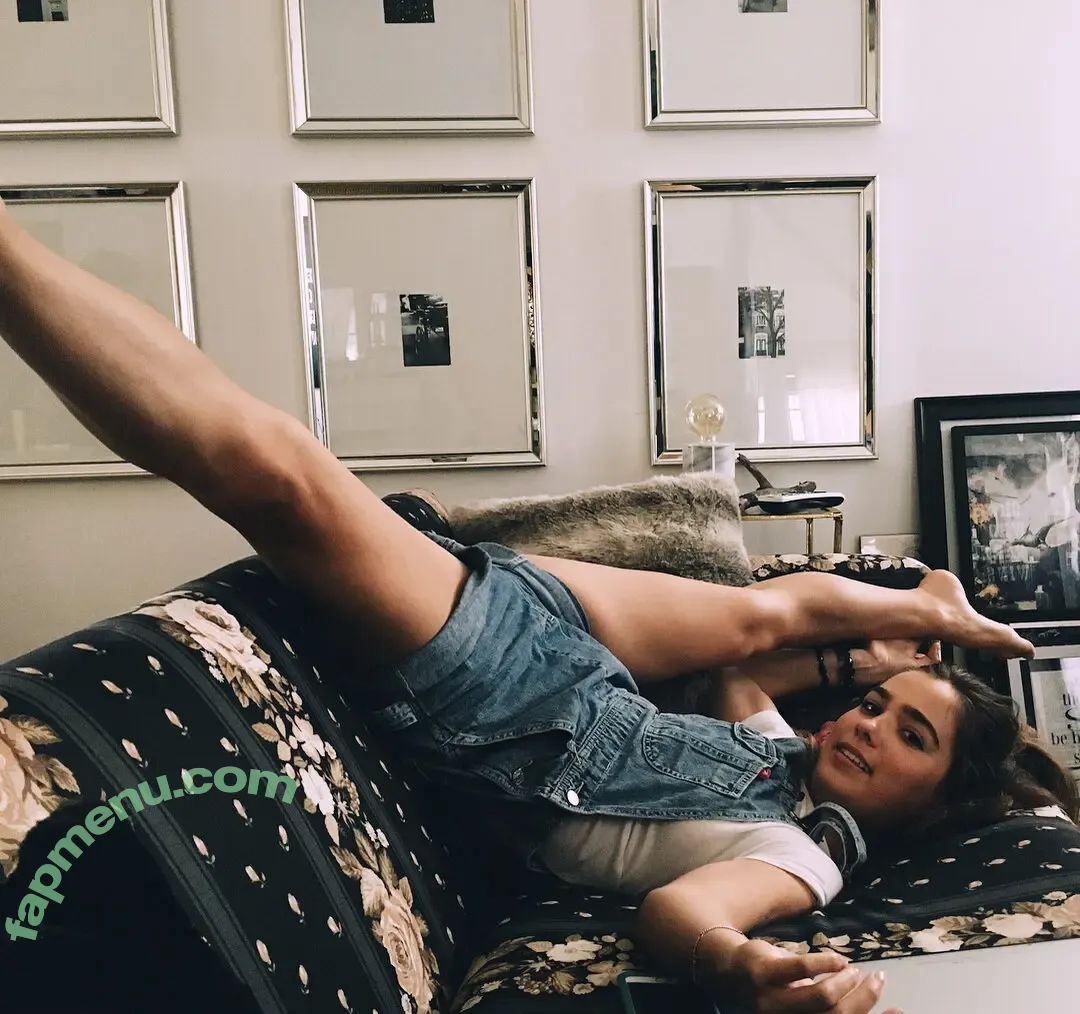 Haley Lu Richardson nude photo #0615 (haleyluhoo)