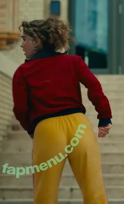 Haley Lu Richardson nude photo #0663 (haleyluhoo)