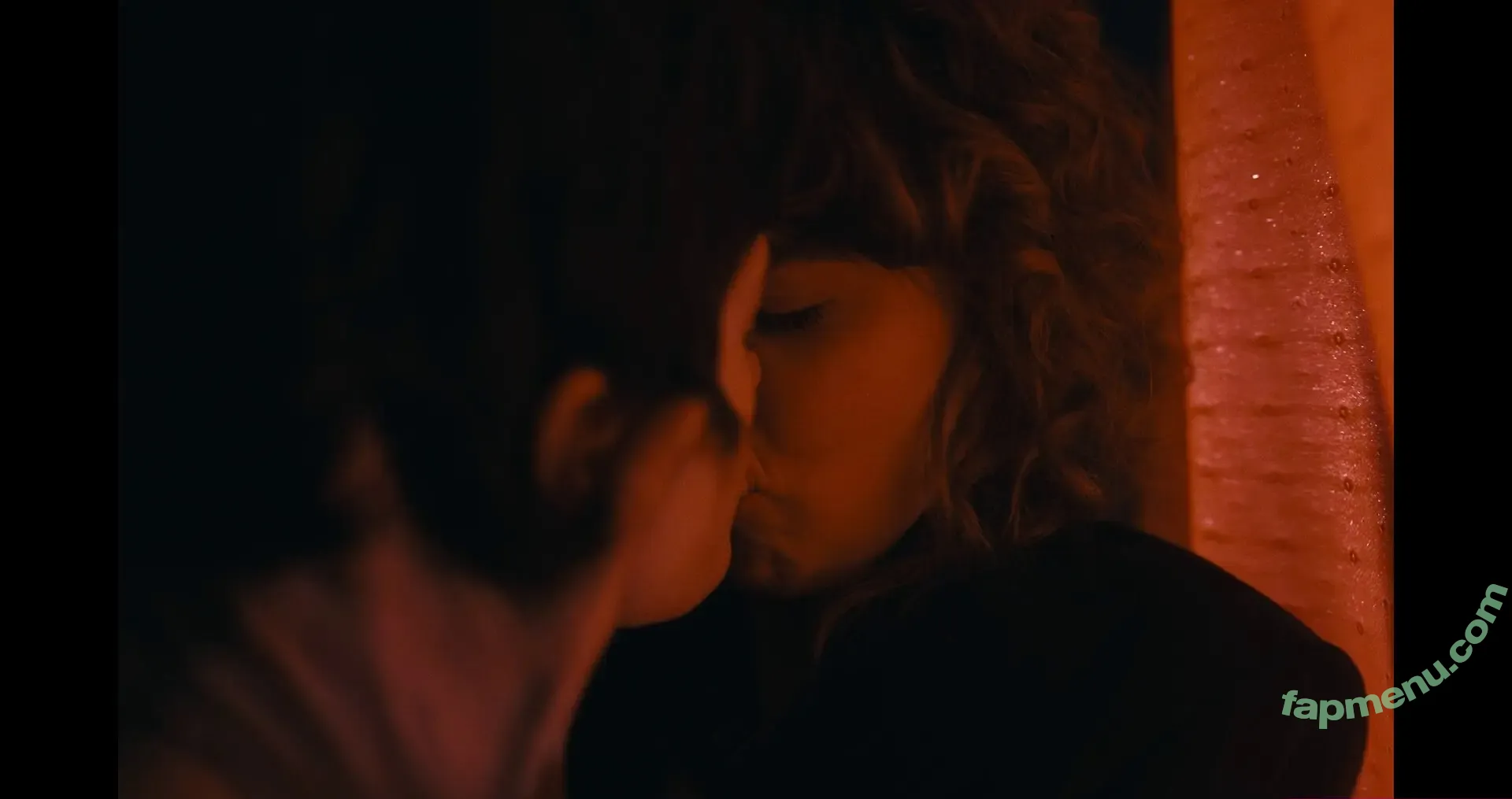 Haley Lu Richardson nude photo #0671 (haleyluhoo)