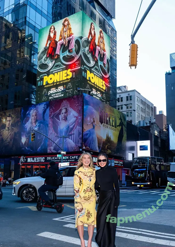 Haley Lu Richardson nude photo #0686 (haleyluhoo)