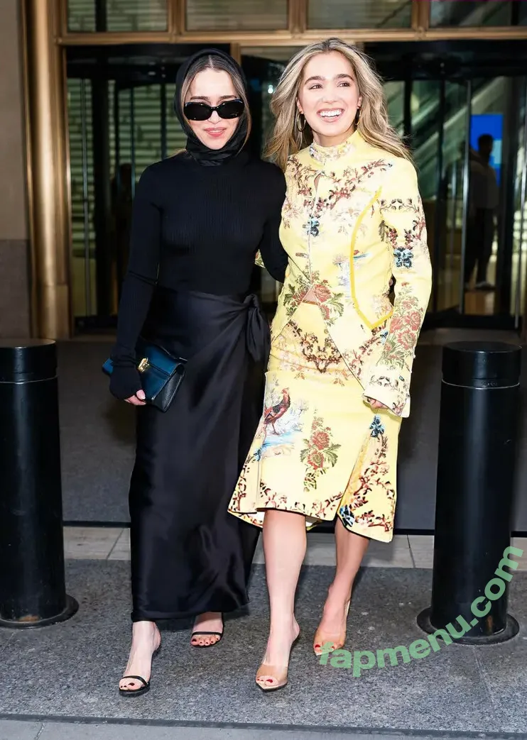 Haley Lu Richardson nude photo #0689 (haleyluhoo)