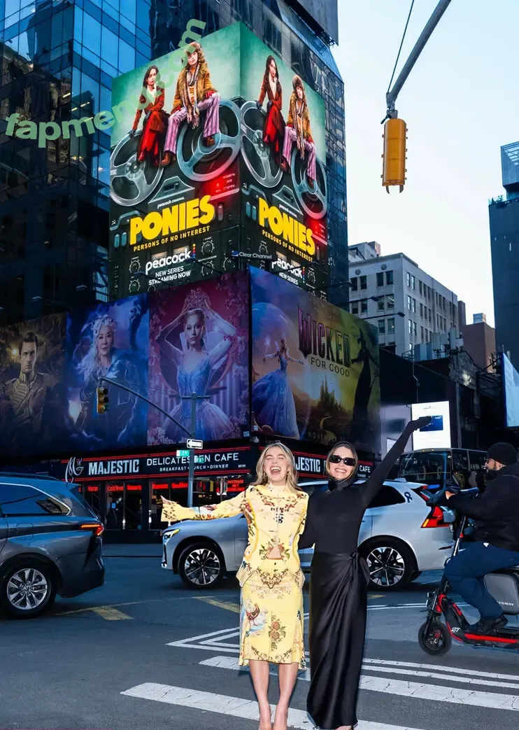 Haley Lu Richardson nude photo #0695 (haleyluhoo)