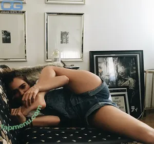  nude photo #0008