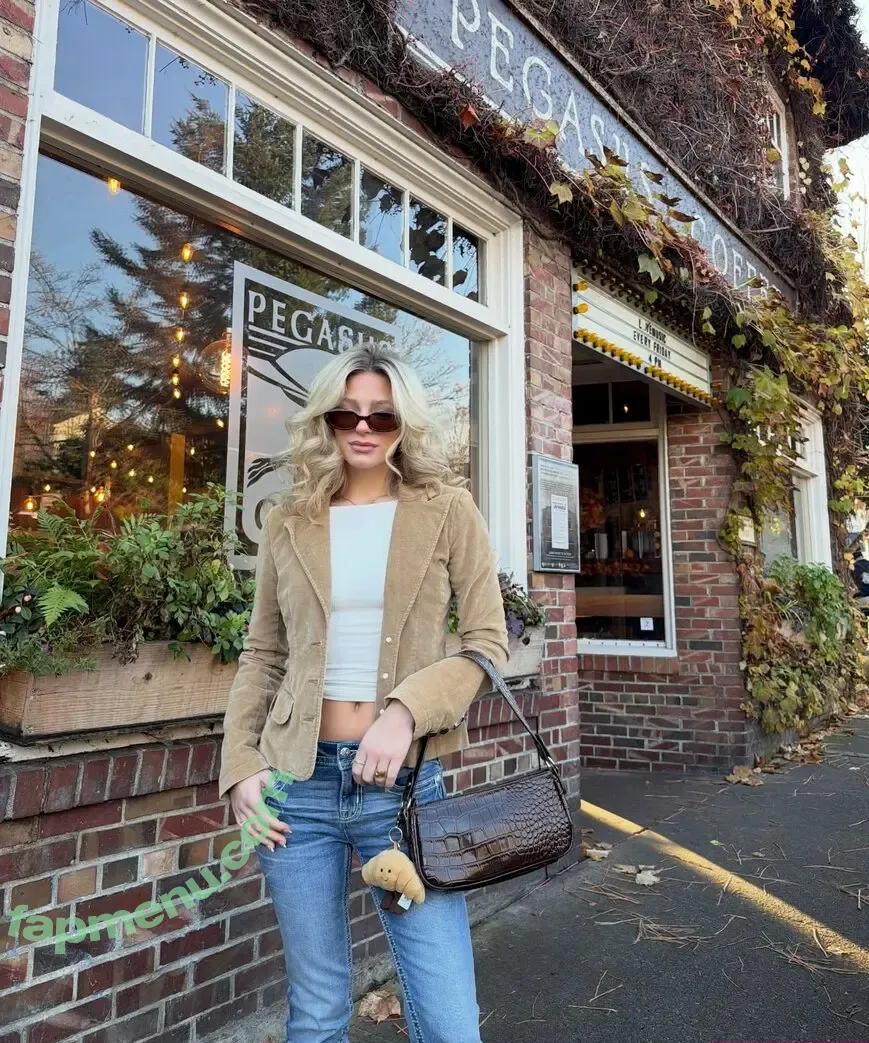 Haley Robinson nude photo #0121 (haley__robinson)