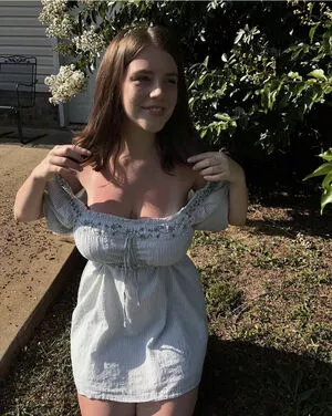 Haley Z / highonhaley / zoomerhaleyy nude photo #0005