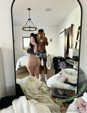 haleyquinnla / Skylalust nude photo #0148