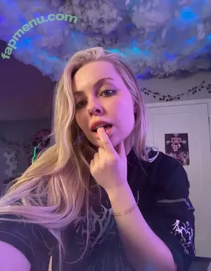 haleyspades / nothaleyforlegalreasons nude photo #0002