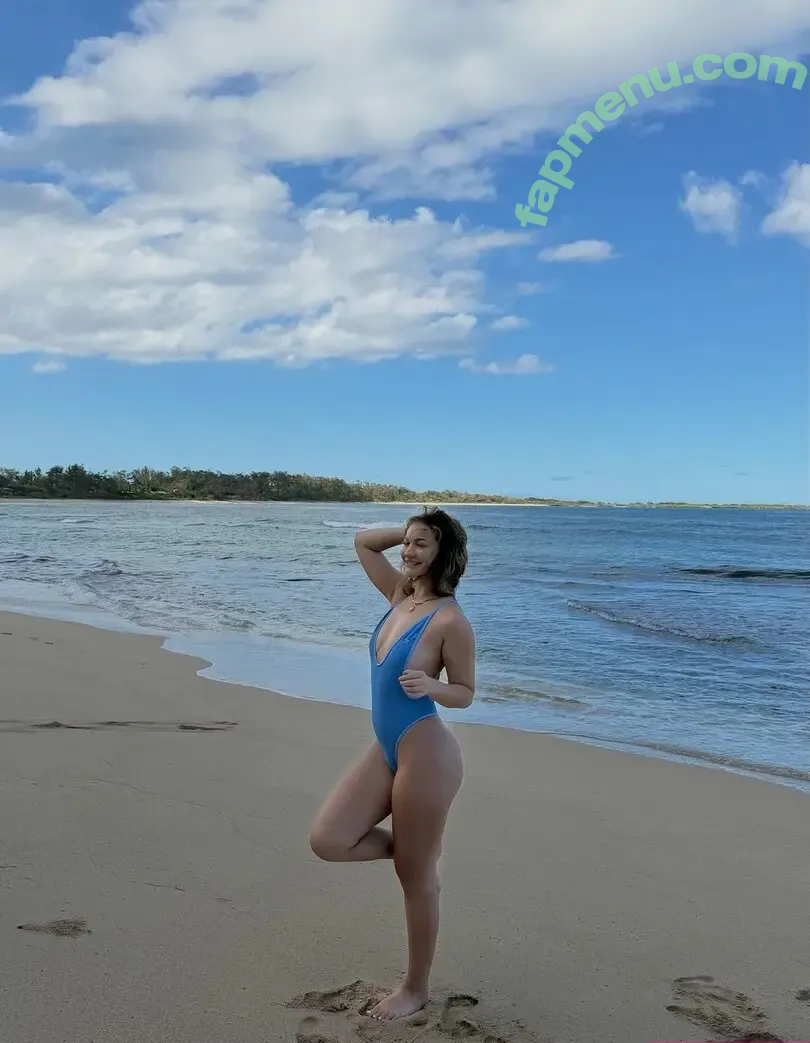 Halia Beamer nude photo #0643 (haliabeamer)