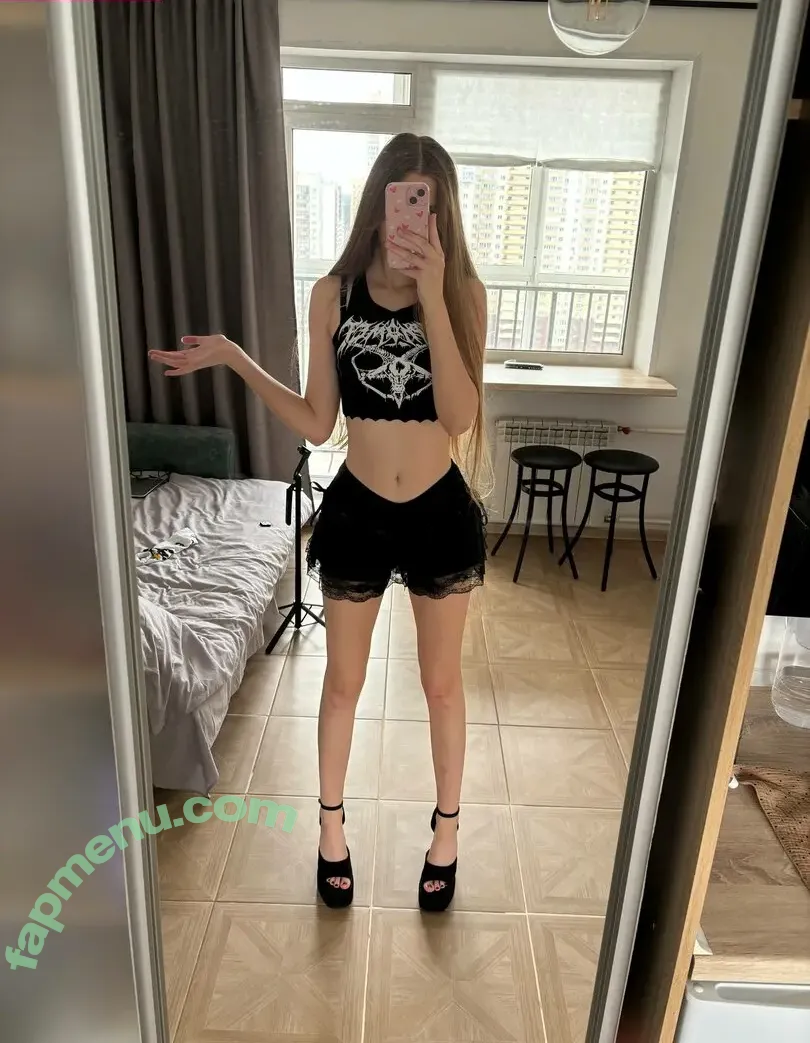 Halikontit nude photo #0121 (Halikontik)