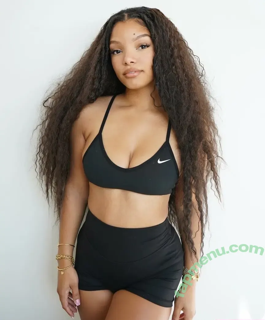 Halle Bailey nude photo #0360 (chloebaileyyy / hallebailey)