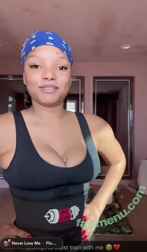 Halle Bailey / chloebaileyyy / hallebailey nude photo #0079