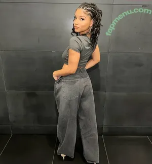 Halle Bailey / chloebaileyyy / hallebailey nude photo #0088
