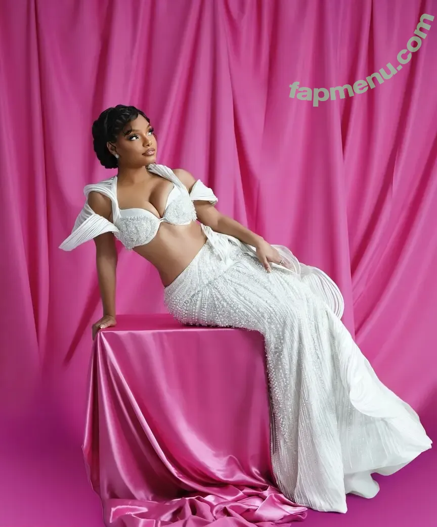 Halle Bailey nude photo #0046 (chloebaileyyy / hallebailey)
