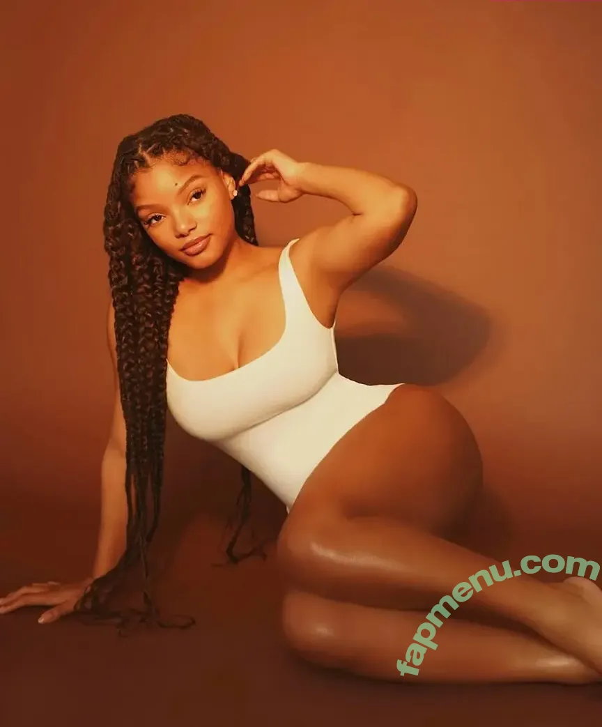 Halle Bailey nude photo #0148 (chloebaileyyy / hallebailey)
