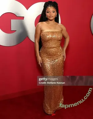 Halle Bailey / Little Mermaid / hallebailey nude photo #0281