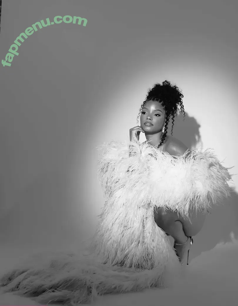 Halle Bailey nude photo #0183 (Little Mermaid / hallebailey)