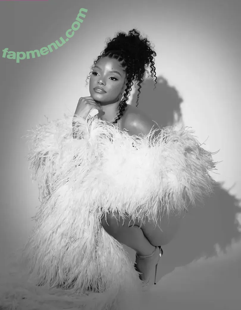Halle Bailey nude photo #0184 (Little Mermaid / hallebailey)